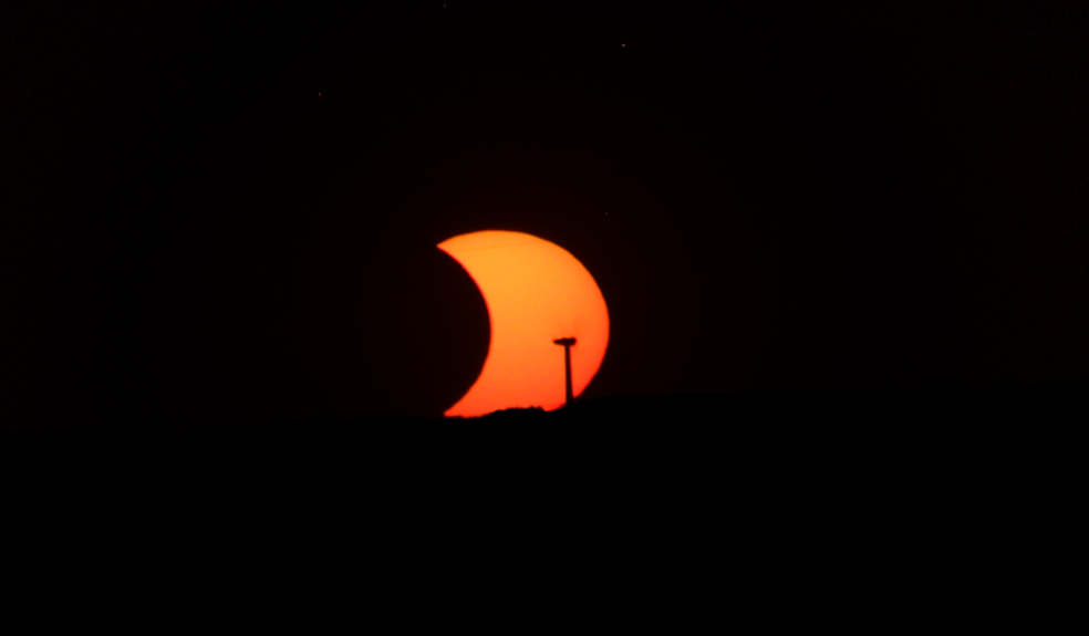 Sonnenfinsternis_Windrad.png